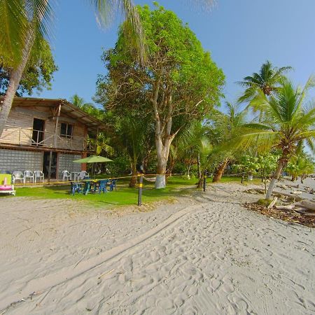 Las Cabanas De Mario Necoclí Extérieur photo