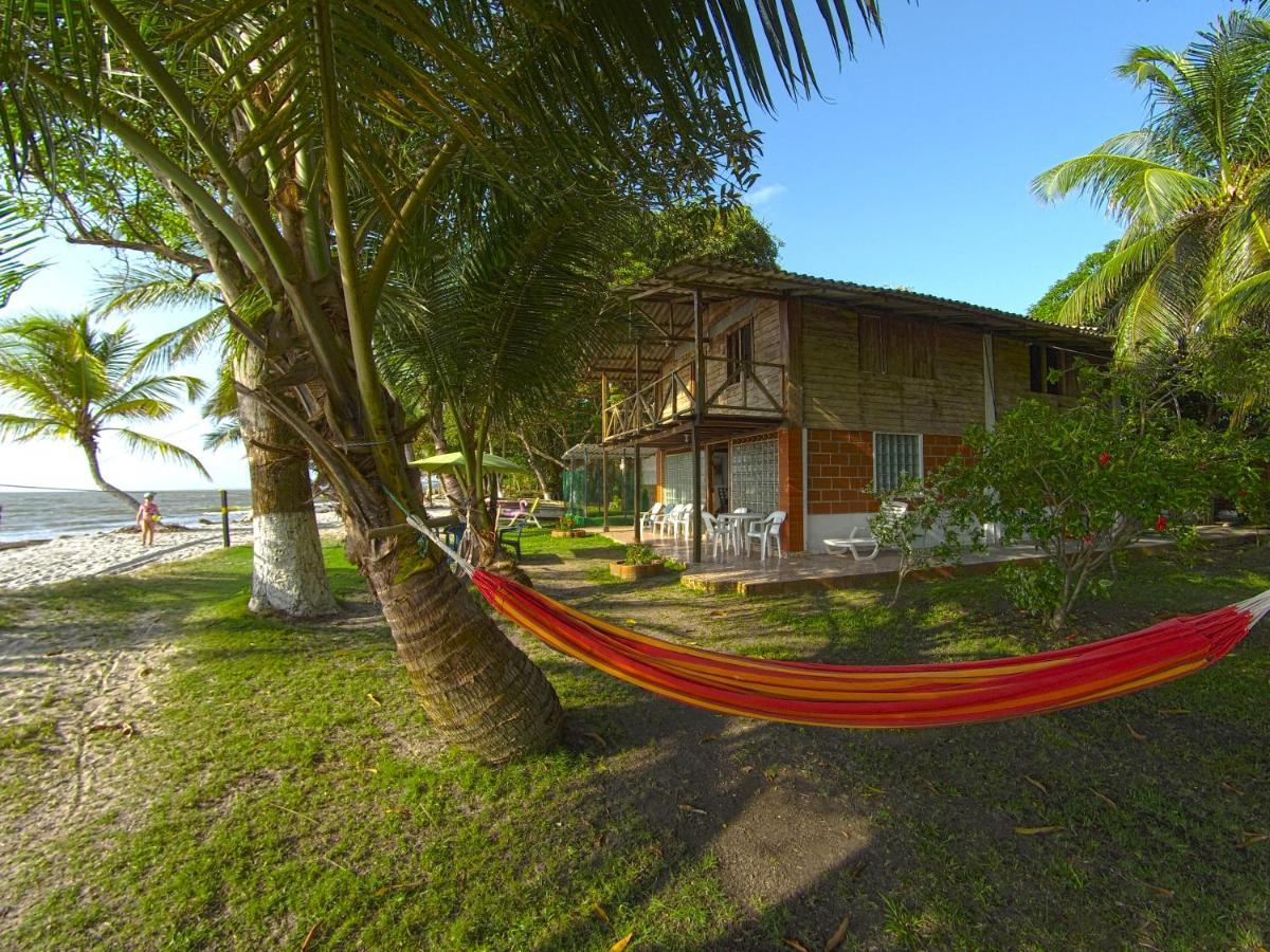 Las Cabanas De Mario Necoclí Extérieur photo