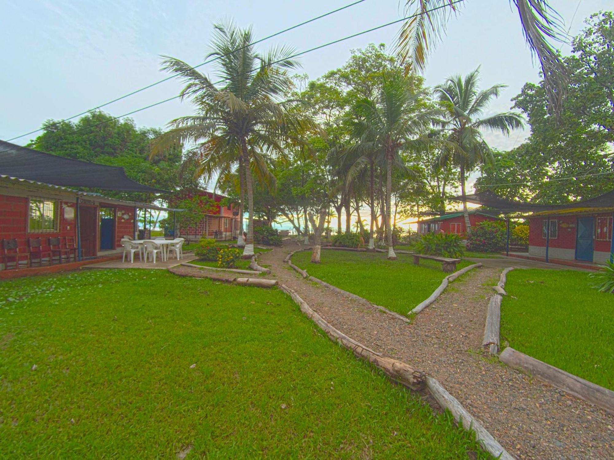Las Cabanas De Mario Necoclí Extérieur photo